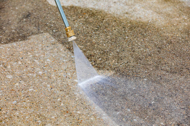 Best Patio and Deck Pressure Washing  in Southchase, FL